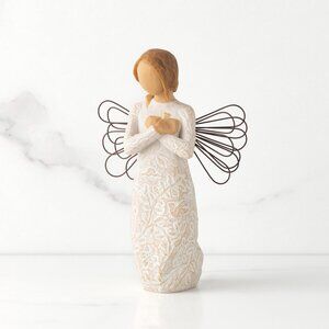 Remembrance sculpted angel by Susan Lordi | Willow Tree